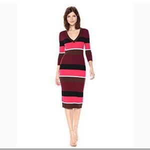 🥰 Trina Turk sweater dress Sz L 💕